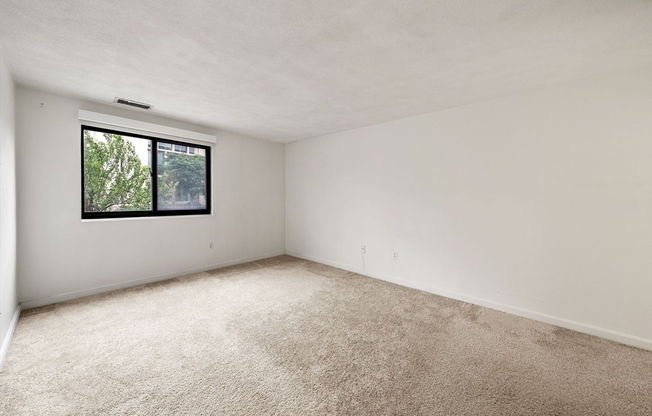 2 beds, 2 baths, 1,114 sqft, $3,950, Unit 205