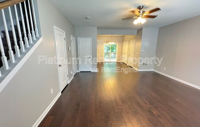 1733 BROOKSIDE LAY CIR