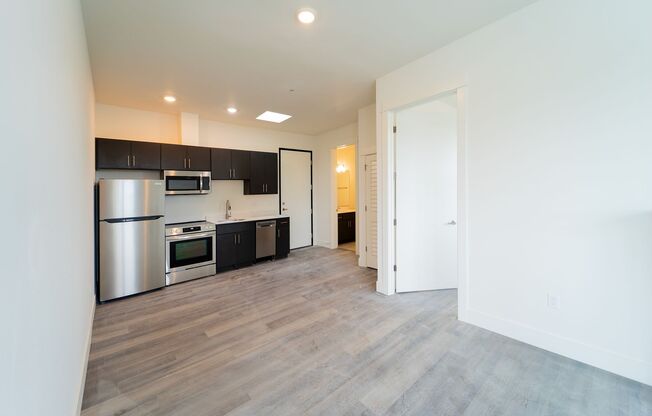 1 bed, 1 bath, 653 sqft, $1,599, Unit 311