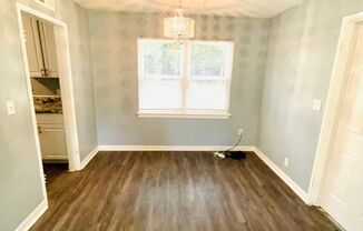 3 beds, 1 bath, $995