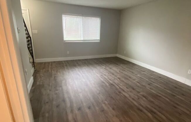2 beds, 1.5 baths, 1,060 sqft, $1,445, Unit E2