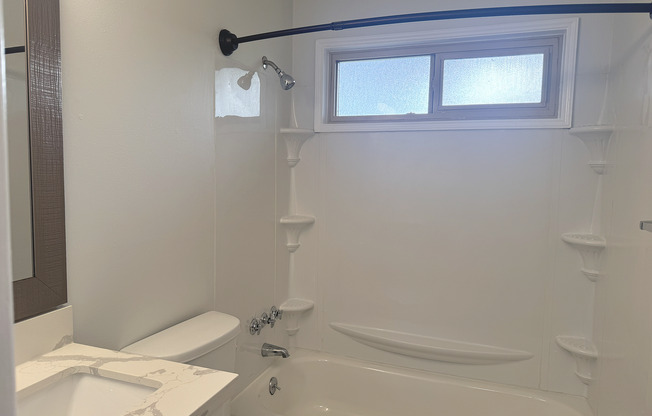 1 bed, 1 bath, 605 sqft, $1,530, Unit Unit 02