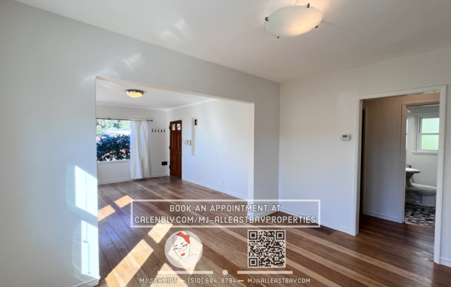 Spacious 2 bedroom Home w/ Backyard, Garage, and pet friendly!