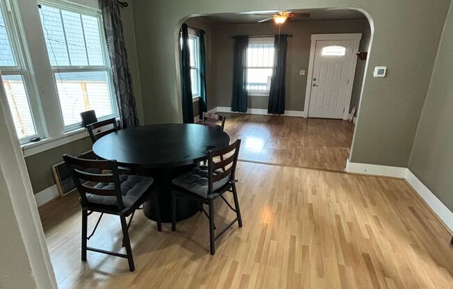 2 beds, 1 bath, $1,995