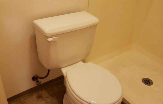 1 bed, 1 bath, 420 sqft, $585, Unit 82732