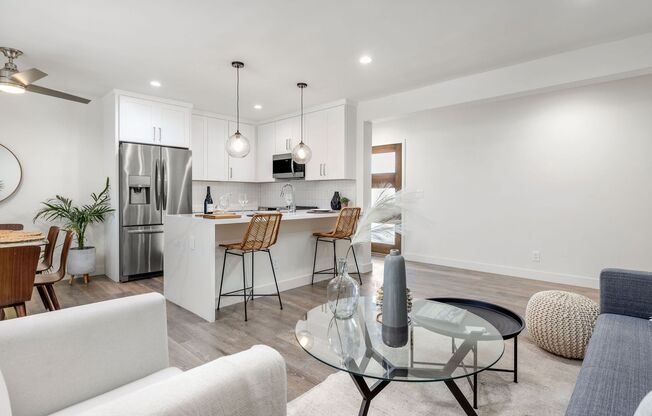 1 bed, 1 bath, 541 sqft, $3,175, Unit Y