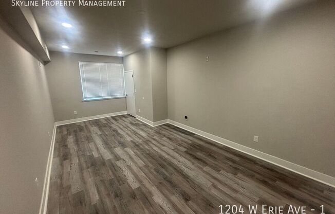 1204 W ERIE AVE