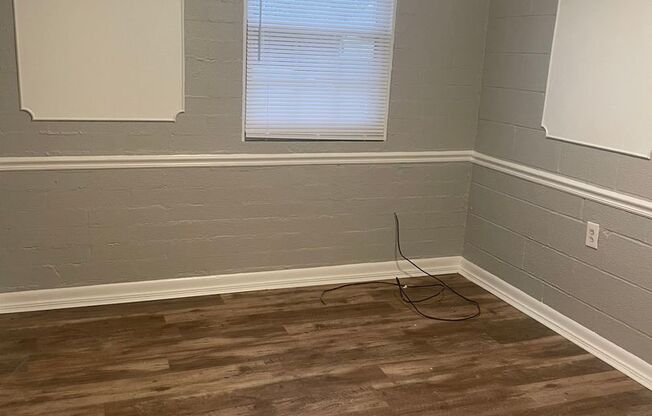 Newly Renovated One Bedroom