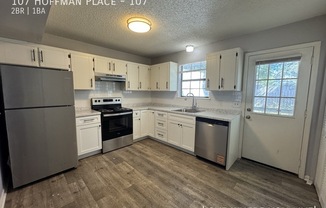107 HOFFMAN PL