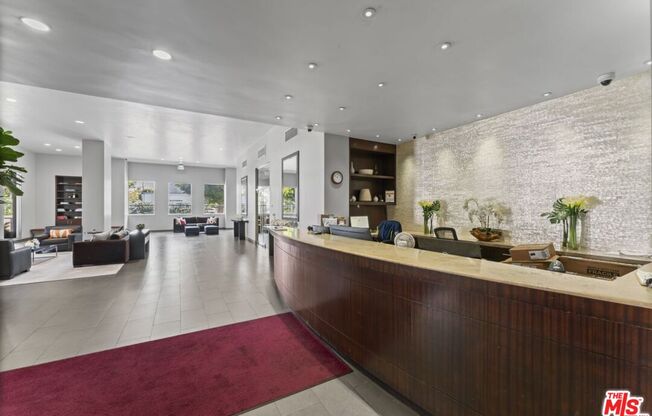 1 bed, 2 baths, 893 sqft, $4,999, Unit 1905