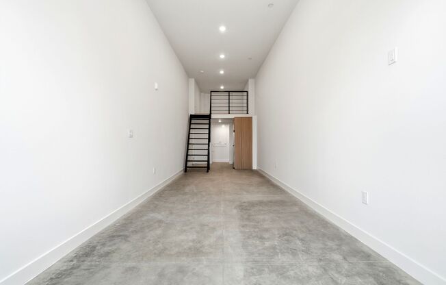 Studio, 1 bath, 432 sqft, $1,895, Unit 306-A