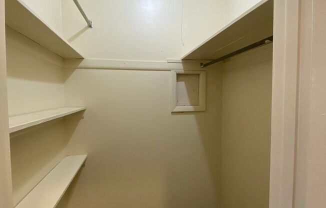 Studio, 1 bath, 373 sqft, $775, Unit D06