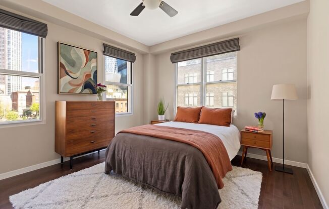 52 3 AVE