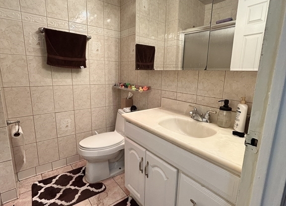1 bed, 1 bath, 870 sqft, $2,900, Unit 310