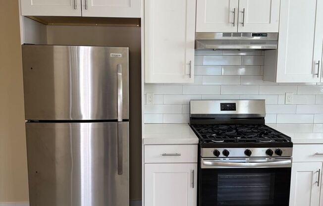 Renovated studio ADU in an excellent area of Uptown Whittier, ALL UTILITIES & APPLIANCES INCLUDED