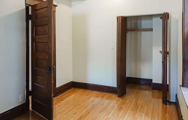 2 beds, 1 bath, 1,125 sqft, $2,995, Unit 3639-2