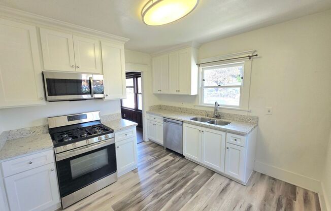 LB0241 (8th Street) (LOA)