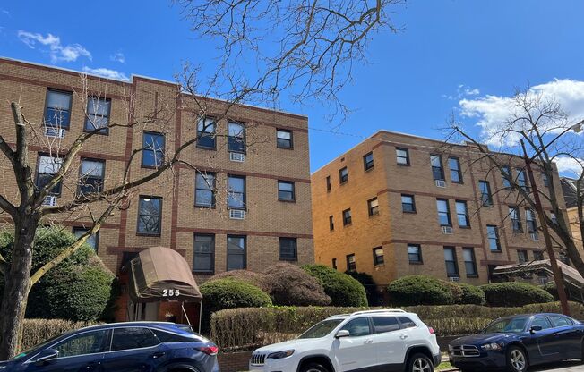 255 Shady Avenue