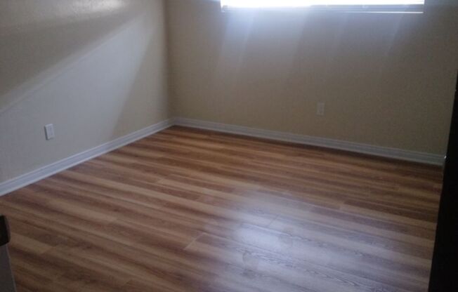 BPW 584 CHAMBERS SHARP