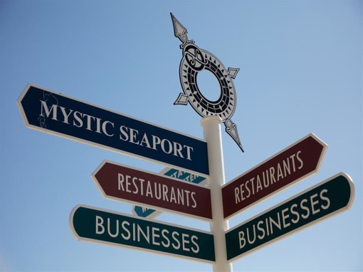 Signage at The Ledges Apartment Homes, Groton