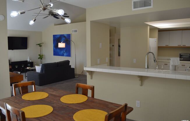 2 beds, 2 baths, $2,250, Unit # #E 39