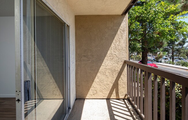 2 beds, 2 baths, 900 sqft, $3,295, Unit 14