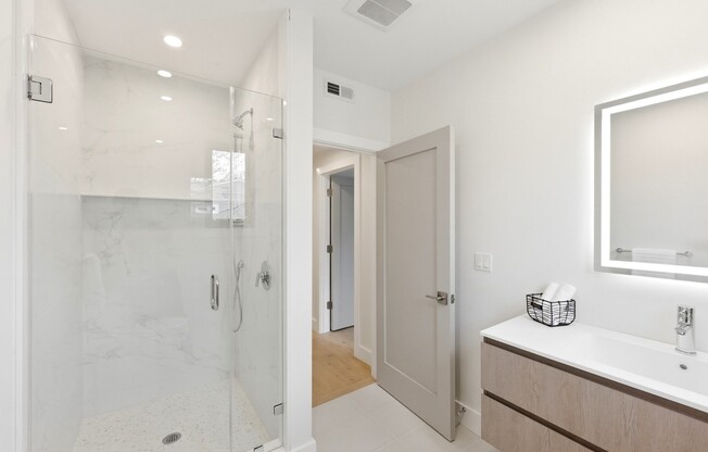 3 beds, 3.5 baths, 2,829 sqft, $7,500, Unit 3