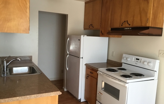 1 bed, 1 bath, 640 sqft, $2,050, Unit #9