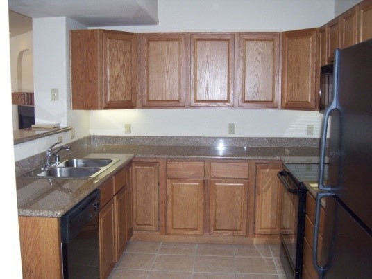 2 beds, 2 baths, 1,253 sqft, $1,840, Unit 802