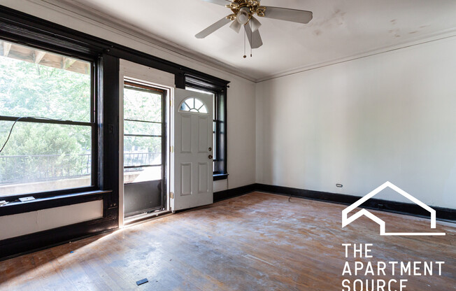 900 W BELLE PLAINE AVE