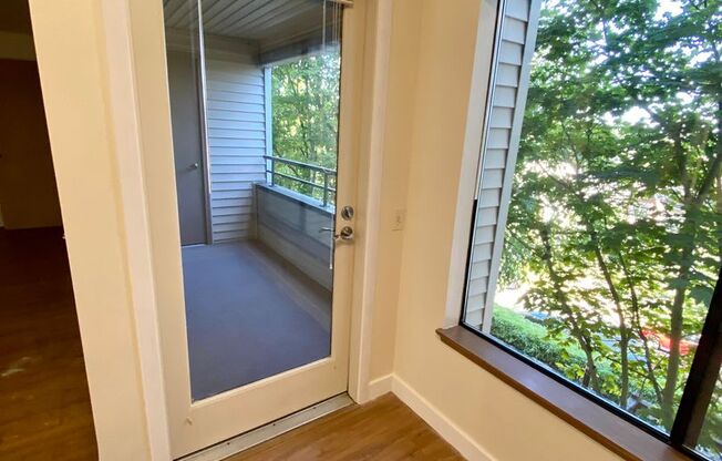 2 beds, 2 baths, 900 sqft, $2,795, Unit 207