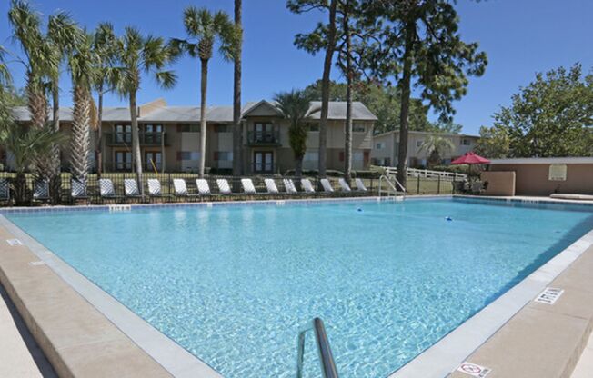 2 beds, 1 bath, 950 sqft, $1,050, Unit A-109