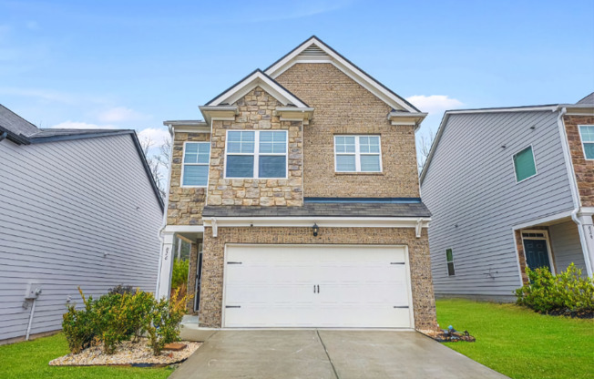 826 BENTLEY DR