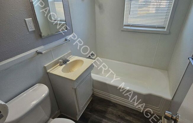 9508-9510 Harrison St.