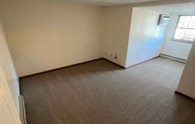 2 beds, 2 baths, 1,020 sqft, $2,500