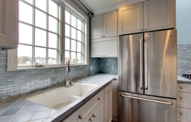 Spacious Four Bedroom Home in Lone Mountain