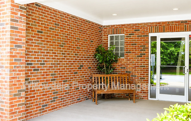 204 SAVANNAH RDG RD
