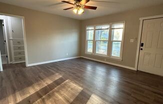 3 beds, 1 bath, $950