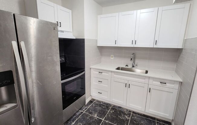 Renovated 4/2 Home Tampa Available Now