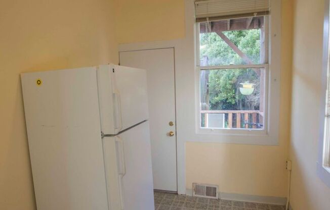 1 bed, 1 bath, 500 sqft, $2,675