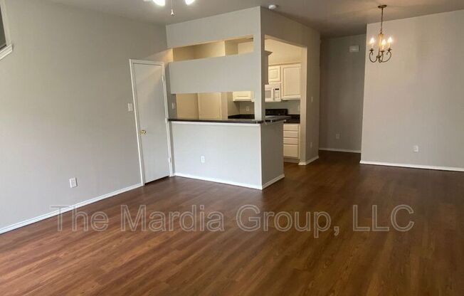 3868 BRANDON PARK DR