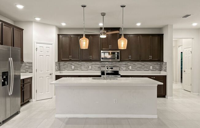 Riverview Gem – 4BR/2BA Home with Screened-In Hot Tub & Solar!!