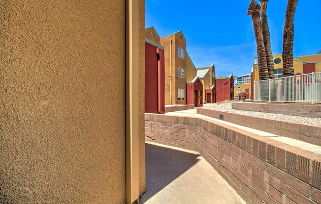 2 beds, 2 baths, 1,095 sqft, $1,600, Unit 140