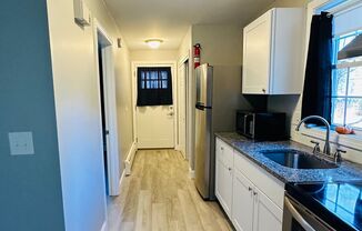 1 bed, 1 bath, $1,695, Unit 6