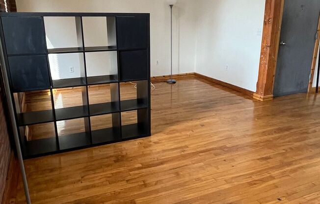 Downtown Bridgeport 1-Bed, 1-Bath with All the Modern Touches