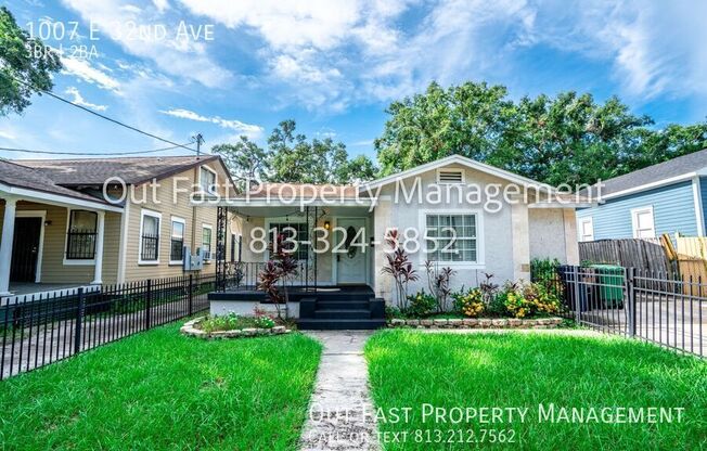 1007 E 32 AVE