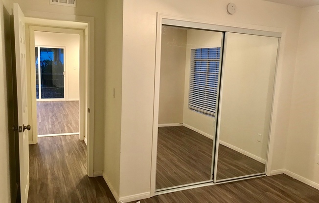 2 beds, 2 baths, 936 sqft, $2,295, Unit 01