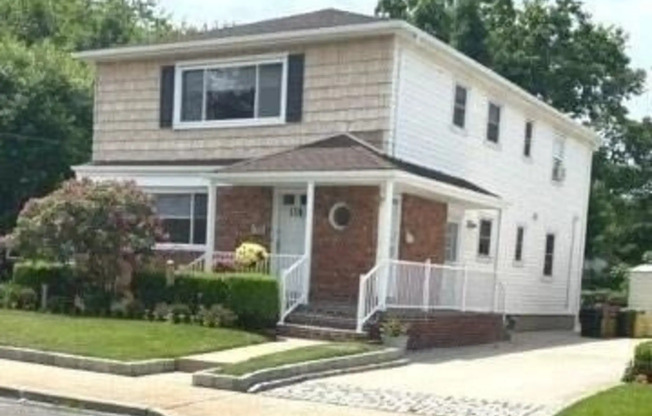 116 PROSPECT AVE
