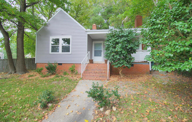 2 bedroom 1 bath home with fenced in backyard walking distance to NCCU!