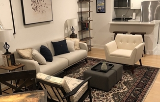1 bed, 1 bath, 700 sqft, $3,300, Unit 5116